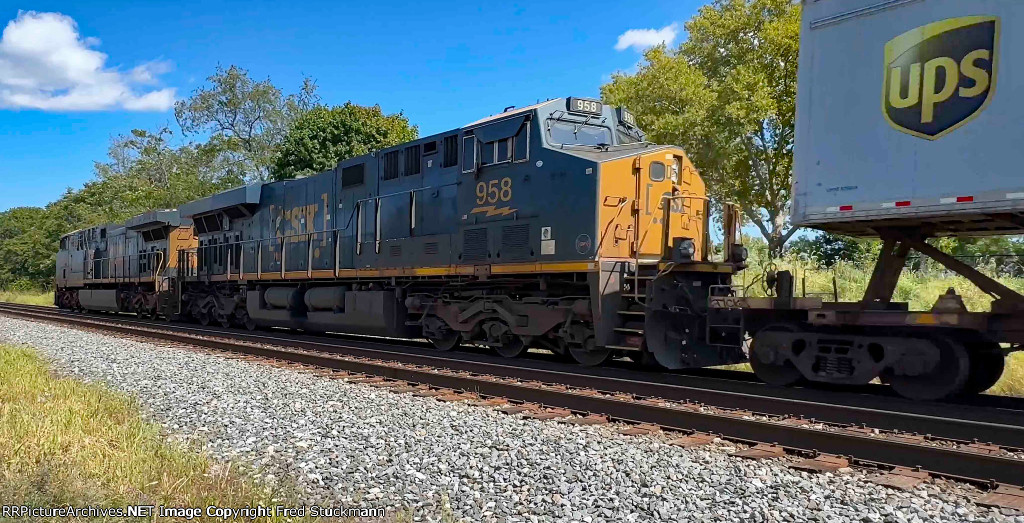 CSX 958